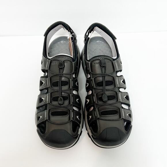 Sandals_&_Flip_Flops